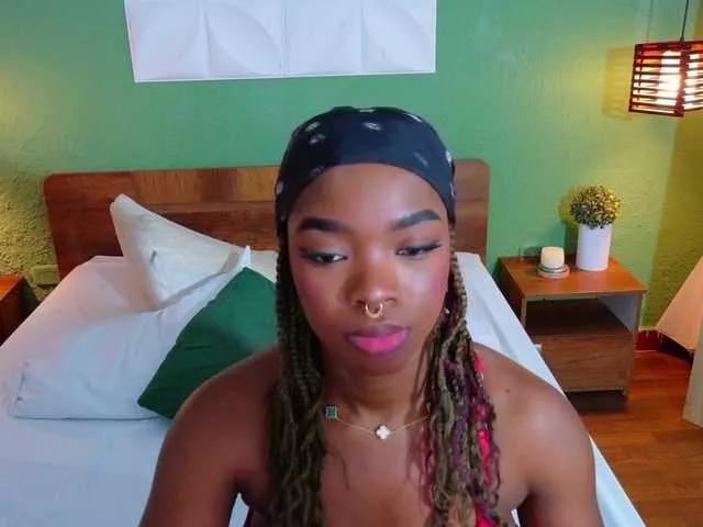 Chocolatte-dreams on BongaCams 