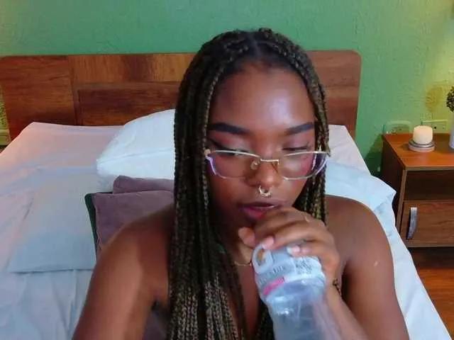 Chocolatte-dreams on BongaCams 