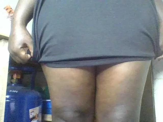 freakcurvy8 — Wanna know what makes me horny? When you chase me...tip like you mean it. When you treat me like the prize I am. I get wet when I'm in control. Spoil me and I'll make a mess for you