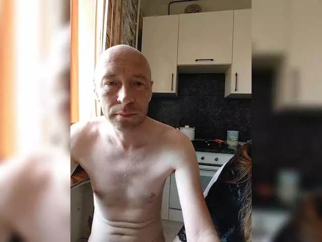 Innokentiy449 on BongaCams 