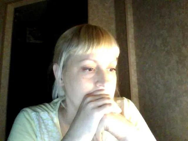 krisss2016 — Gifts, money, I can listen and watch