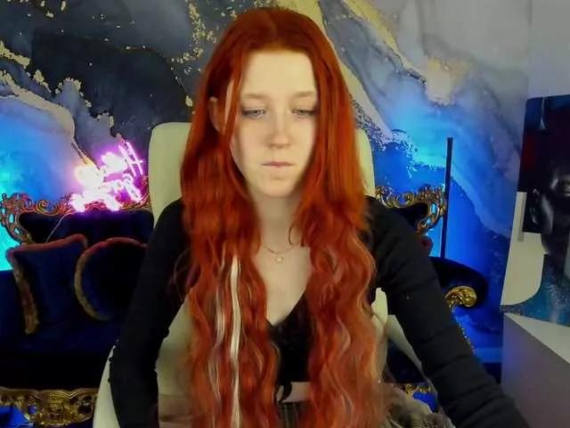 LiluReds on BongaCams 