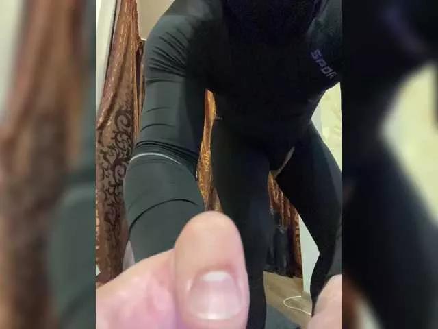 MadmenLovers on BongaCams