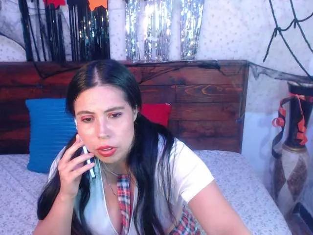 NikkiMilky on BongaCams 