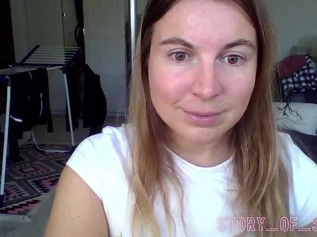 Sarahrose on BongaCams 