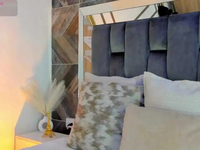 TaniaSmith — I love fun, daring, sincere and talkative people, do you like to be daring? You are in the right place 