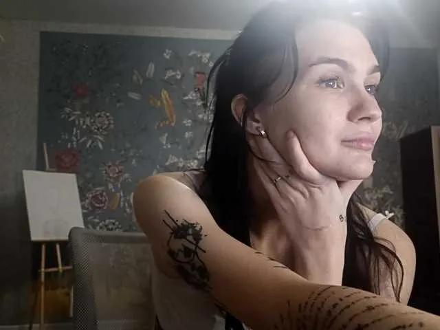 VinitaZaccagnino — Kindness, confidence, good humor, gentle energy, thoughtful messages, honesty, eye contact, and people who make me feel comfortable and understood. Real connection is the most exciting thing.