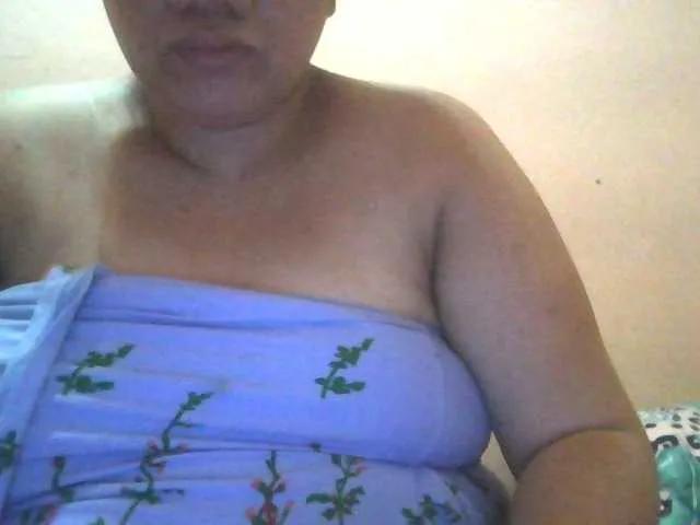 xxwetmomm — Freechat on BongaCams