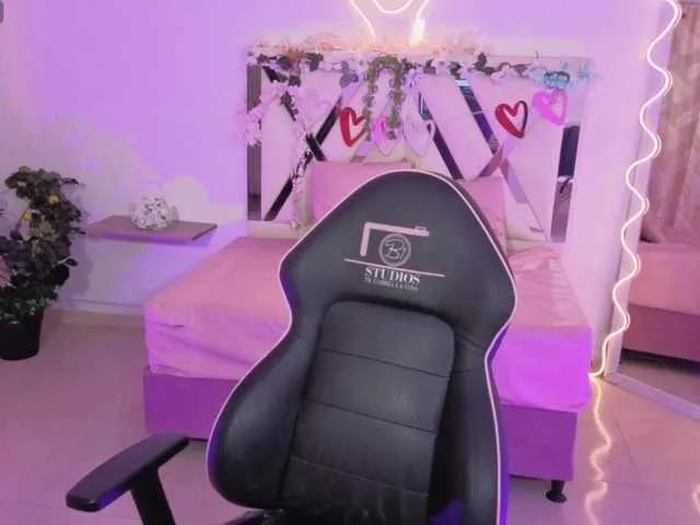 ZURY-TAY — The vibrations of my toys and make me feel desired