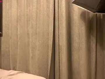 angry_tomato_ on Chaturbate