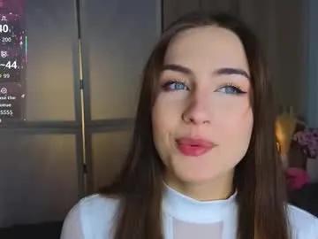 appleeepie — Hello, I'm Vicky! My private office is open. Join my fanclub and listen to the new ALBOMS!!! #18 #shy #lovense #bigass #smalltits GOAL:suck fingers [16 tokens remaining]