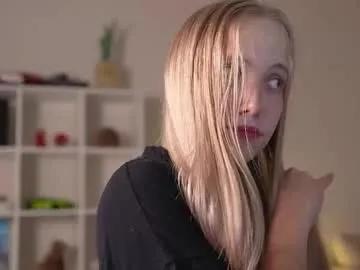 appr0ved — be happy!   Goal: show what s under my t shirt [89 left]  Epic Goal: handbra massage  [1292 left]  #blonde #natural #young #skinny #teen