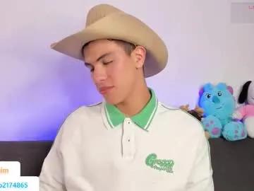 axel_sliim — Welcome to my room, don't forget to follow me and greet - Goal is : control x 3 minutes #gay #ass #skinny #18 #lovense