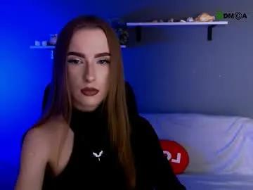 doll_vey — GOAL: handbra [105 tokens remaining] Welcome to my room! #sph #nails #c2c #mistress #lovense