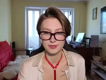 elsaangel — GOAL: show my sexy curves [222 tokens remaining] Thank youu *kiss* #german #glasses #lovense #tattoos #shorthair