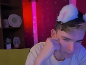 rico_steel — GOAL: dancing the macarena shirtless. [85 tokens remaining] Welcome to my room! #18 #teen #lovense #new #muscle