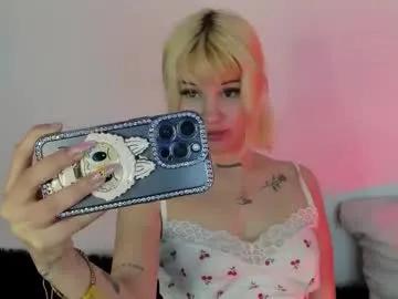 samantha_browwnn — GOAL: oil my boobs  [100 tokens remaining] How good you are here! Let's play, leave tip to smile , don't forget to follow me #smalltits  #18  #blonde  #young  #shy