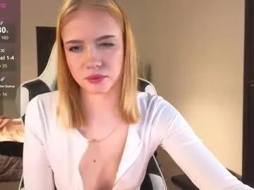 shinyluna — Hello everyone [8 tokens left] Hi there! Im #new there! Lets go START! #18 #tease #blonde #teen