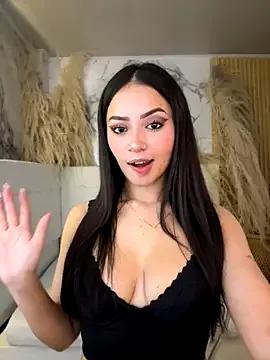 abbymnd — My friends fingers my pussy
