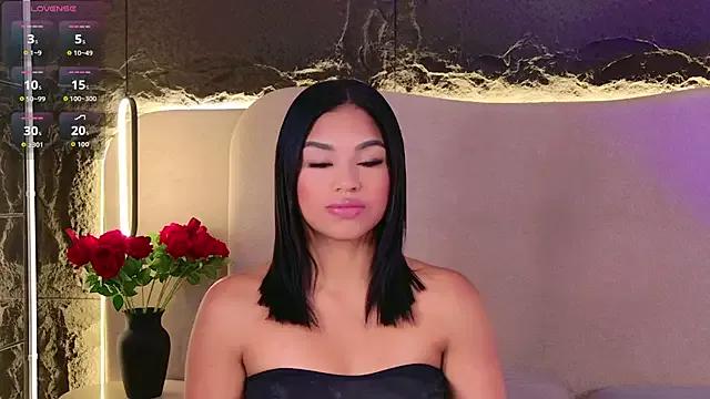 AmmyCaramel on StripChat 