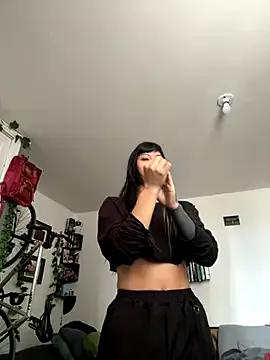 EemaHaruki on StripChat 