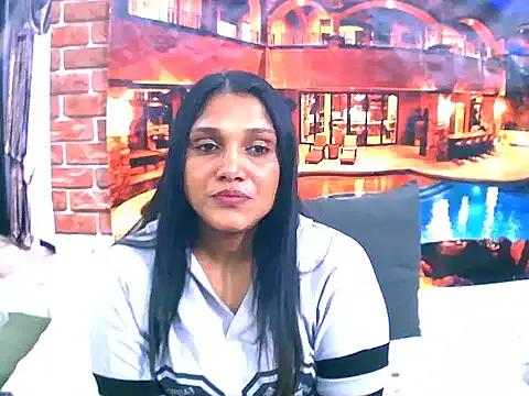 IndianSexyLady4u on StripChat 