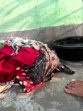 Ishikaranaa — Outdoor ice boobs