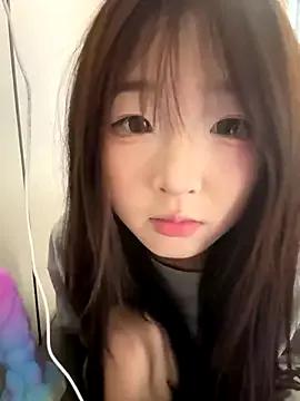 lelebaybay888 on StripChat 