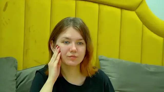 LessySmith on StripChat 