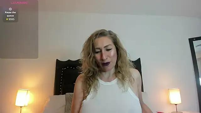 LilyQueen_cg — MAKE MY TITS BOUNCE