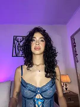 MarianaSnake — Squeeze tits 