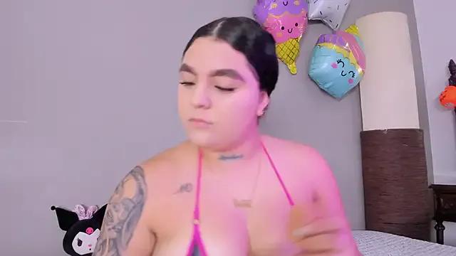 melody_blossom_ — show ass in doggy + spanks