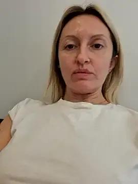 Miss____Mia_ — Squirt   