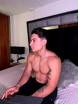 MR_MUSCLE on StripChat 