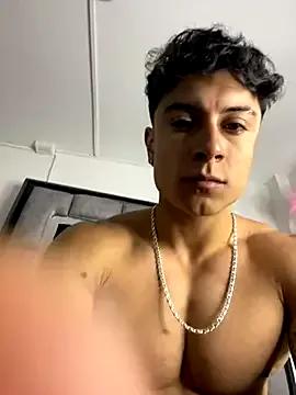 MR_MUSCLE on StripChat 