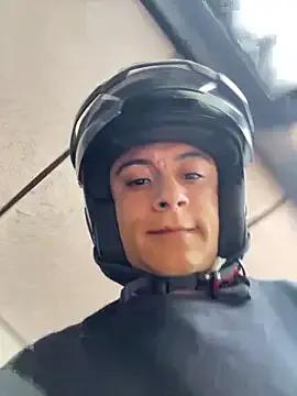 MR_MUSCLE on StripChat 