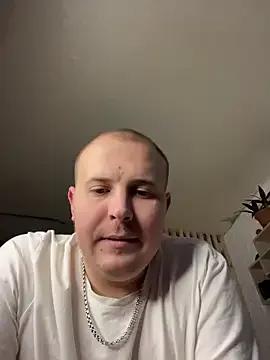 MrMrsRight on StripChat 