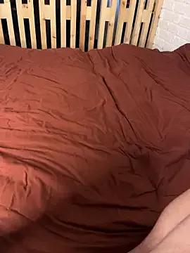 MrMrsRight on StripChat 