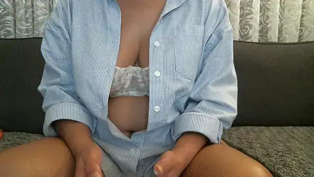 mysteriouscouple001 — DOGGY