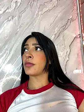 natalia-888 — Squirt +cum Laura y natalia