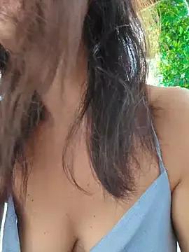 NataLive — Spread my pussy with 2 hands