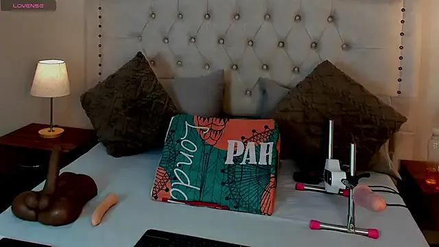 natasha_moreno on StripChat 