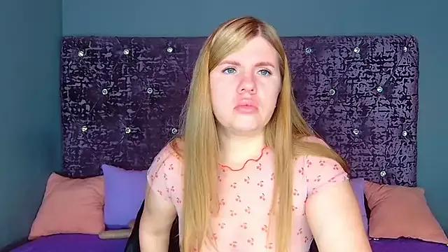 NoraBigAss — Show tits+Nipples clamp