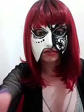 Queenovastra — Fileyi karp otur