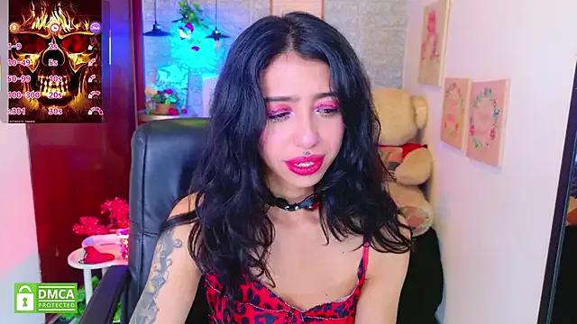 REDHOTTER_ —  Twerking in panties + Spank ass 