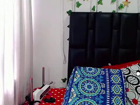 sara_arias00 on StripChat 