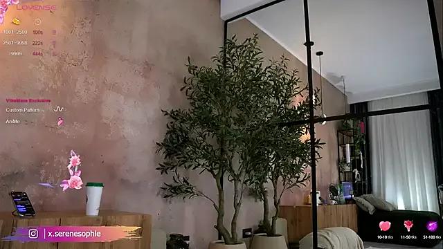 Serene_Sophiex on StripChat 