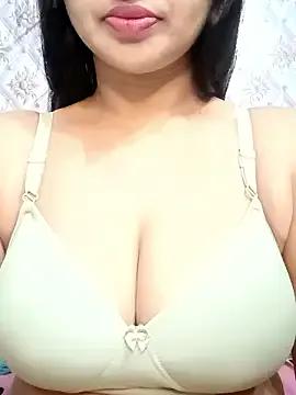 Sweety4u97 on StripChat 