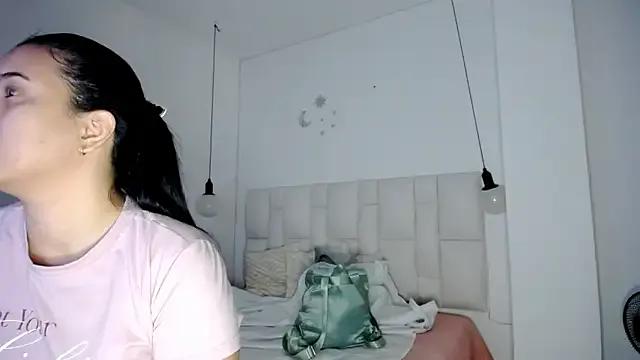 tiffany__pink on StripChat 