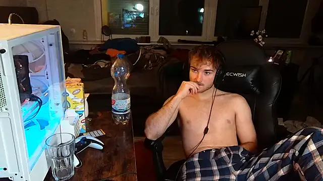 WolkenJunge2006 — nur unterhose